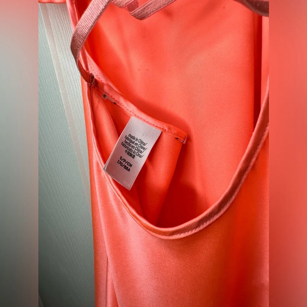 Victorias Secret Women’s Coral Slip Dress - Picture 2 of 9